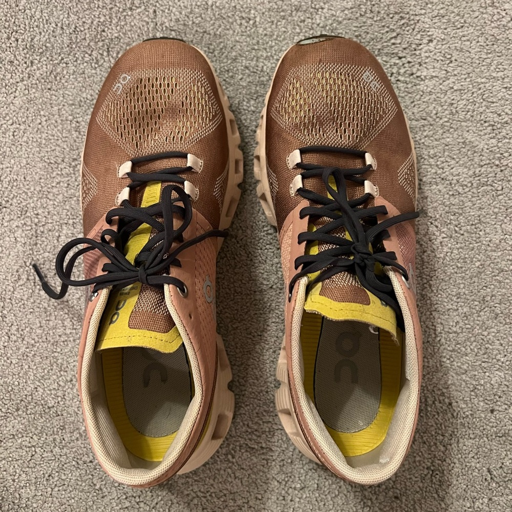 on clouds tennis shoes